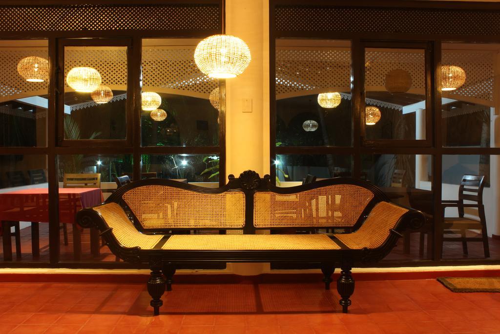 Hideaway Hikkaduwa Hotel Buitenkant foto